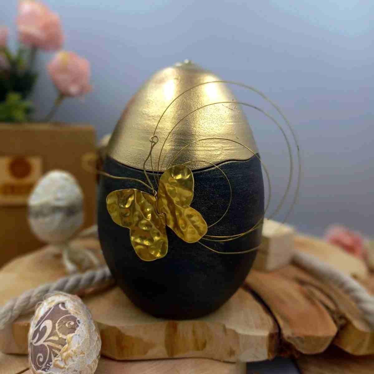 Κεραμικό αυγό μαύρο – χρυσό